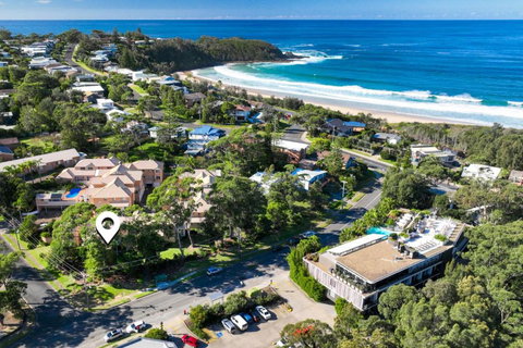 A Little Jewel By The Sea - Kawana Tourism 2