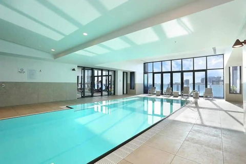 A Modern & Cozy 2BR Apartment With City Views - Kawana Tourism 2