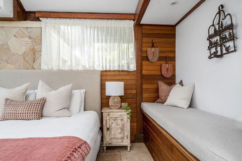 A Perfect Stay - Byron Blisshouse Studio - Kawana Tourism 3