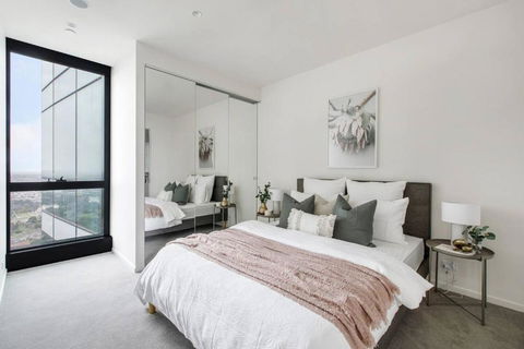 A Sky-high Metropolis Retreat Near The CBD - Kawana Tourism 2