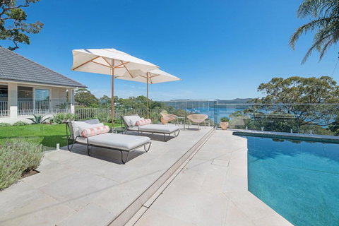 A Slice Of Paradise, Newly Transformed Avalon House With Breathtaking Views - Kawana Tourism 0