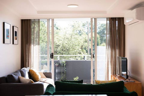 A Wabi-Sabi Style Apartment At City - Kawana Tourism 0