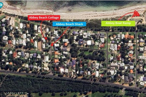 Abbey Beach Cottage - Kawana Tourism 3