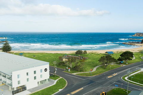 Abode Malua Bay - Kawana Tourism 3