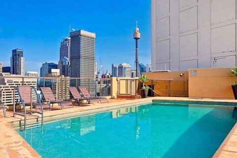 Accommodation Sydney: Hyde Park View 2 Bedroom 1 Bathroom Pet Friendly Apartment - Kawana Tourism 1