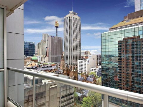 Accommodation Sydney - Kent Street Sydney CBD Top Floor 2 Bedroom Apartment With Balcony - Kawana Tourism 3