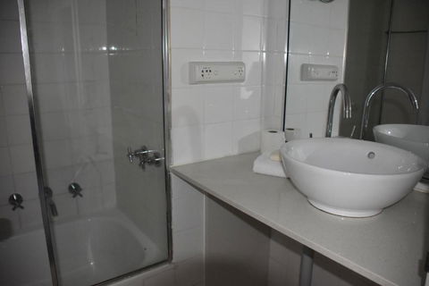 Accommodation Sydney City Centre Hyde Park Plaza Pet Friendly Studio With Balcony Apartment - Kawana Tourism 3