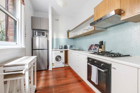 Acland Art Deco - Coastal Chic By St Kilda Beach - Kawana Tourism 2