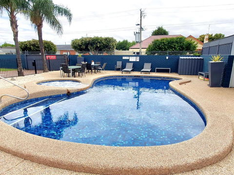 Addison Motor Inn - Kawana Tourism 2