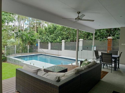 Adorable Private 2 Bedroom Guest Suite + Pool - Kawana Tourism 0