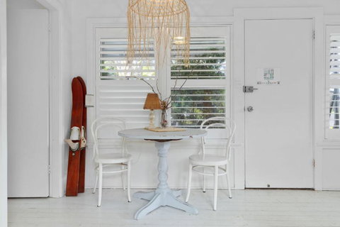 Adrift - Pet-friendly - 5 Min Walk To Bay - Rustic Charm - Kawana Tourism 3