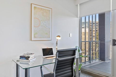 AAN Apartments North Sydney - Kawana Tourism 4