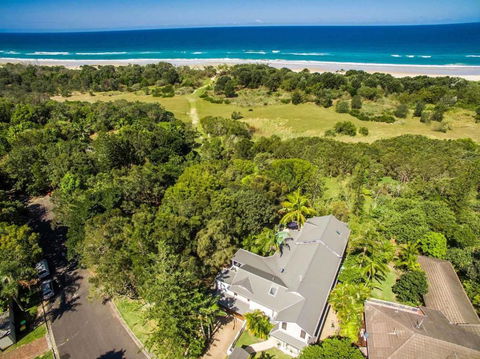 A Perfect Stay - Baby Blue - Kawana Tourism 1