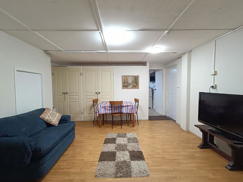 Affordable, Private Apartment With Garage Parking - Kawana Tourism 2