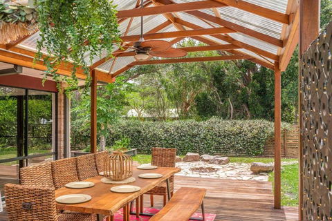 A Perfect Stay - Julian Rocks House - Kawana Tourism 0