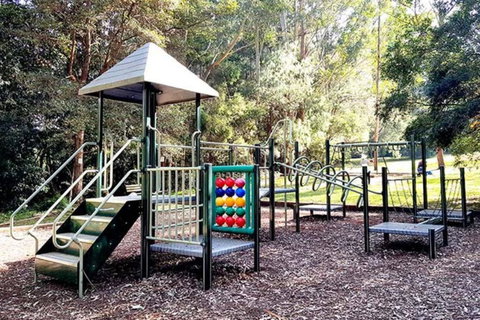Aircabin - Beecroft - Sydney - 3 Bed Holiday House - Kawana Tourism 4