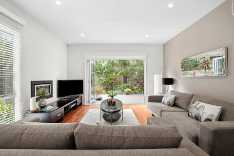 Aireys Oasis - Kawana Tourism 1