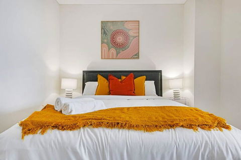 Airport And Waterview Retreat - Kawana Tourism 3