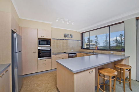 Akuna 14 6 Joffre Street - Kawana Tourism 4