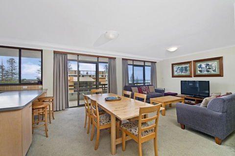 Akuna 14 6 Joffre Street - Kawana Tourism 2