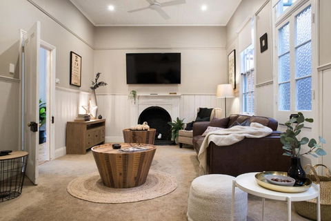 Albert Cottage - Kawana Tourism 2
