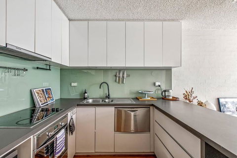 Albert Park Hideaway - A Peaceful Leafy Locale - Kawana Tourism 2