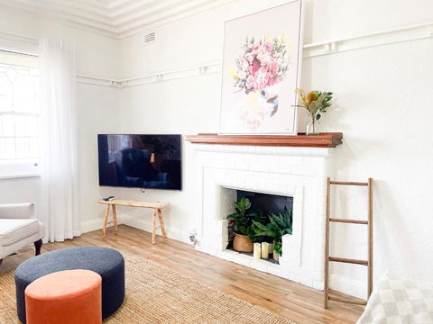 Albury Street Hideaway - Kawana Tourism 2