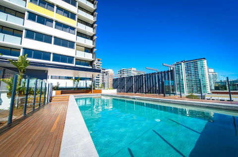 Alcyone Hotel Residences - Kawana Tourism 4