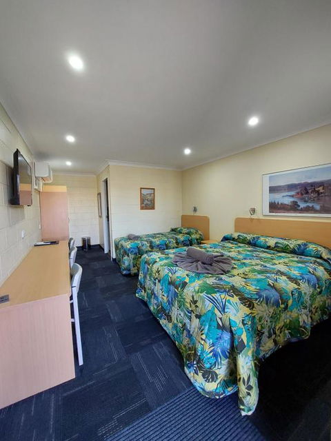 All Seasons Motor Lodge - Kawana Tourism 2
