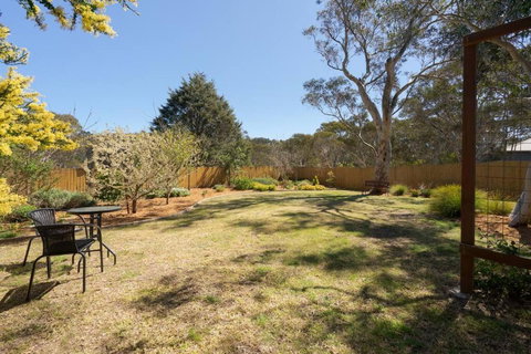 Alleura House Serene Bushland 4BR Families Groups - Kawana Tourism 2