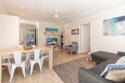 Aloha At Blueys - Kawana Tourism 1