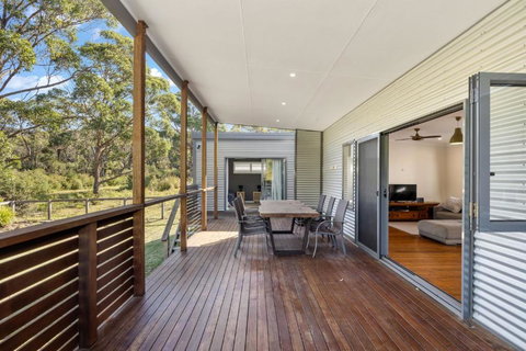 Aloha Kioloa - Kawana Tourism 0