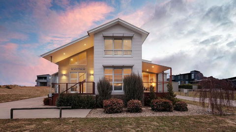 Alpine Snow Angels Retreat - Kawana Tourism 0