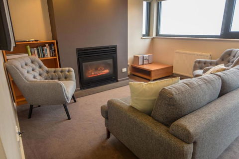 Alto Villa 301 - Kawana Tourism 1