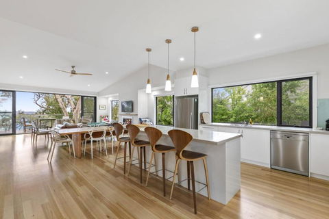 Alto Vista - Kawana Tourism 1