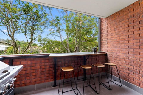 Amanda Court 8 Fantastic Unit So Close To The Beach - Kawana Tourism 0