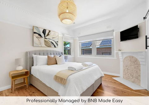 Amarde - Contemporary Heritage Fusion, Fireplace - Kawana Tourism 0