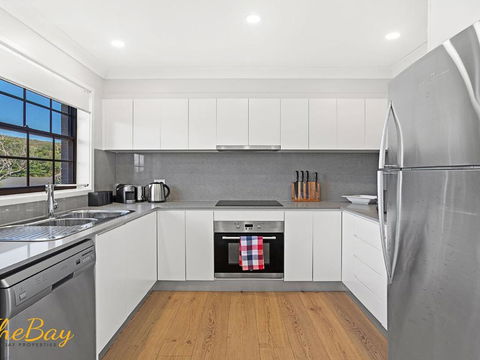 Amaroo Cres No 20 Fingal Bay Holiday Home - Kawana Tourism 2