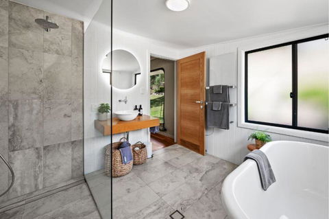 Amaroo Escape - Kawana Tourism 4