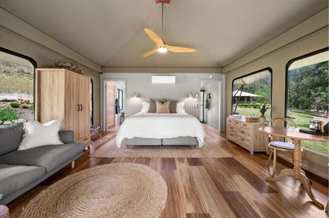 Amaroo Escape - Kawana Tourism 2