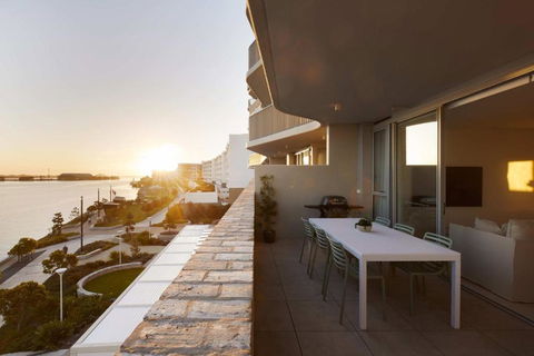 Amaya - 2 Bed Option - Kawana Tourism 1