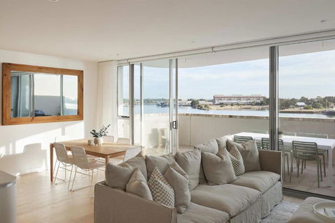 Amaya - 2 Bed Option - Kawana Tourism 0