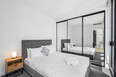 Amazing 1BR Apartment W Pool - Kawana Tourism 4