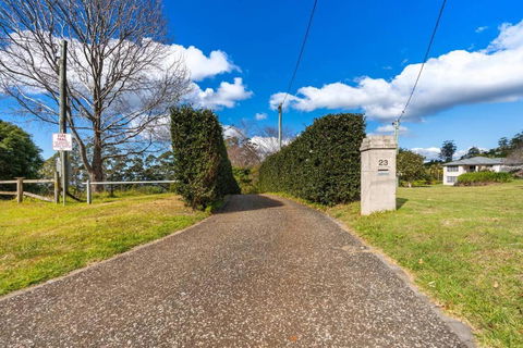 Amazing Acreage Style Living - Kawana Tourism 3