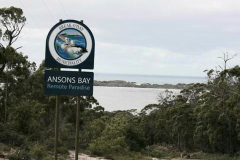 Amazing Ansons Bay Remote Paradise For The Family In The Bay Of Fires Area - Kawana Tourism 1