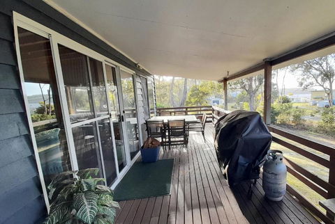 Amazing Ansons Bay Remote Paradise For The Family In The Bay Of Fires Area - Kawana Tourism 0