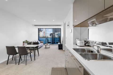 Amazing Bay Views & Spacious In Southbank 2B2B1C - Kawana Tourism 4