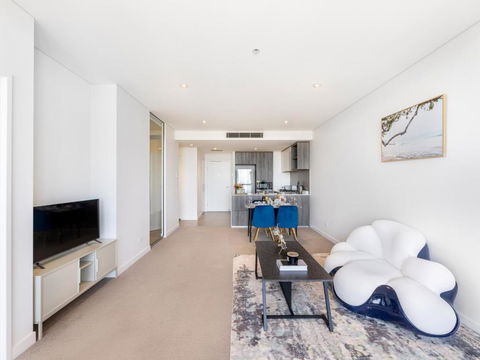 Amazing Cityview Glamourous 2BR Apt W Parkpool - Kawana Tourism 1