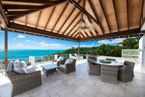 Amazing Penthouse With Whitsundays Lifestyle - Kawana Tourism 1