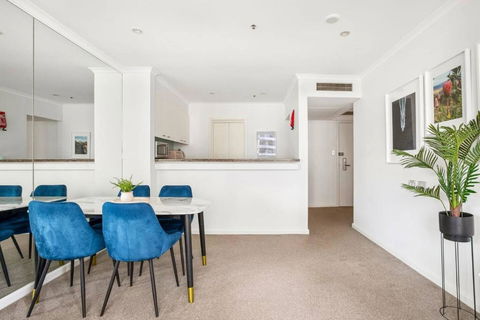 Amazing Sydney Apartment With Pool, Gym And Sauna - Kawana Tourism 2